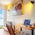Vistas Al Mar, 1 Min De La Playa, Terraza Y Relax *